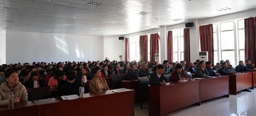 葉莉：海峽科化龍巖分公司舉辦春節(jié)后復(fù)工全員教育培訓(xùn)，圖為培訓(xùn)現(xiàn)場。[2].jpg